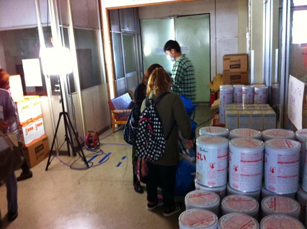 米沢市の避難宅に紙おむつ、粉ミルク、日用品をお届けしました