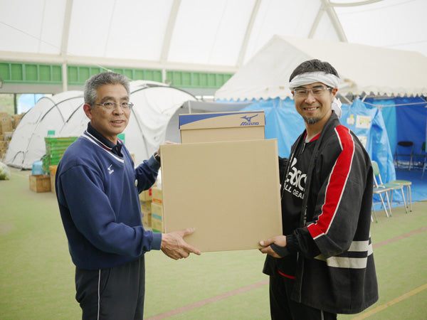 陸前高田市消防団へサンダルをお届けしました