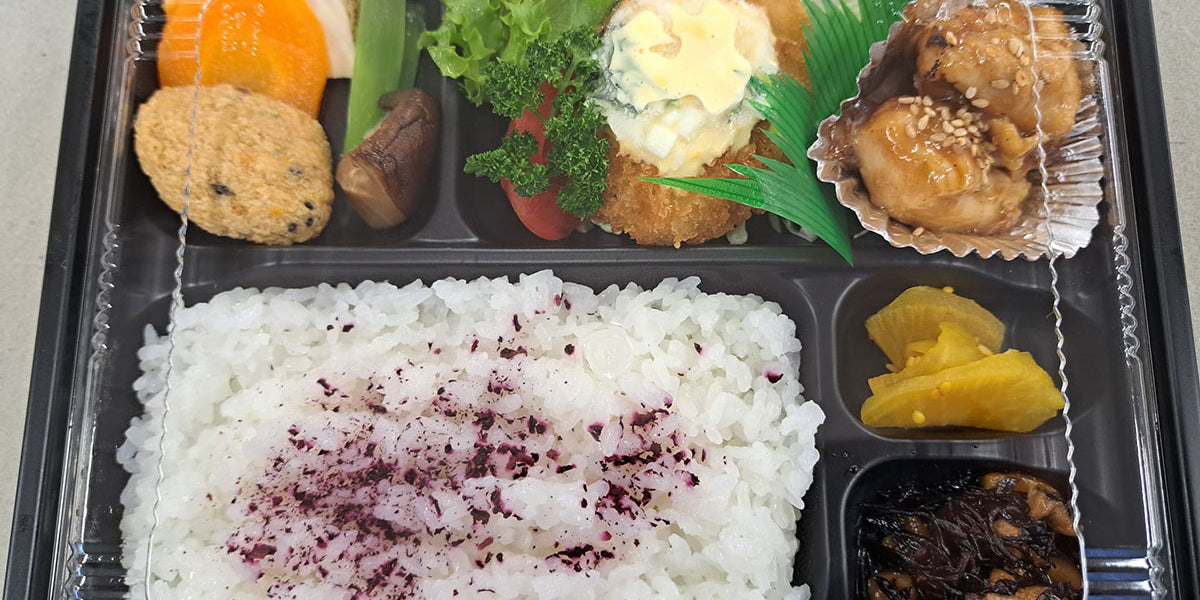 000001 お弁当（七尾市矢田郷コミュニティセンター避難所へお届け