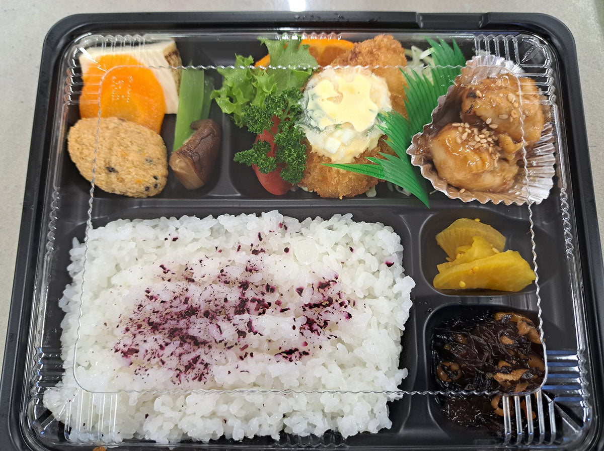 000001 お弁当（七尾市矢田郷コミュニティセンター避難所へお届け